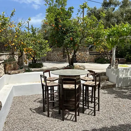Ochre - Rustic Retreat Tsilivi (Zakynthos)