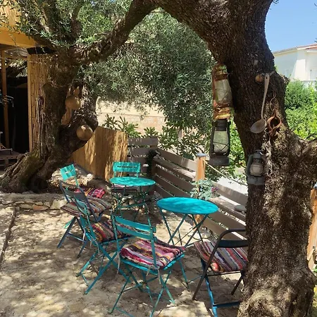 Guest house Ochre - Rustic Retreat Tsilivi (Zakynthos)