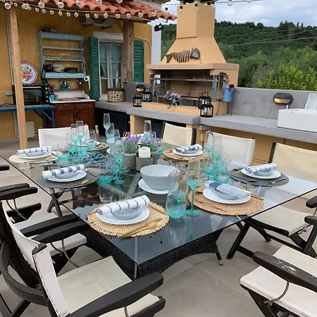 Ochre - Rustic Retreat Pensiune 4*